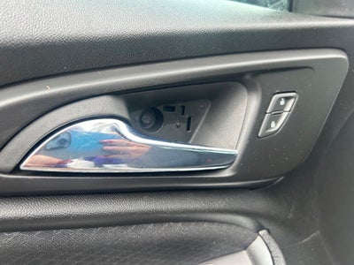 2023 Chevrolet Malibu LT - CLEAN CARFAX - ONE OWNER