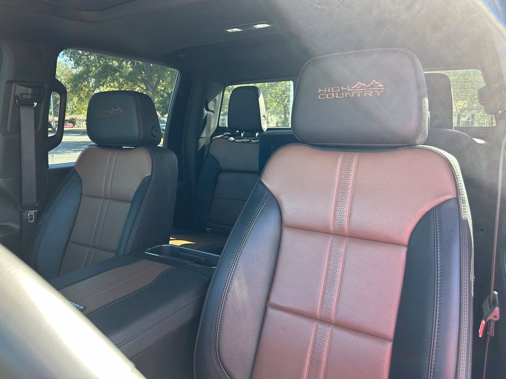 2025 Chevrolet Silverado 3500HD High Country - 4WD - 6.6L DURAMAX - TECH PACKAGE