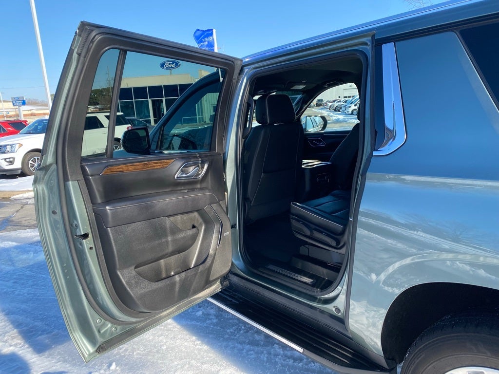 2024 Chevrolet Suburban Premier