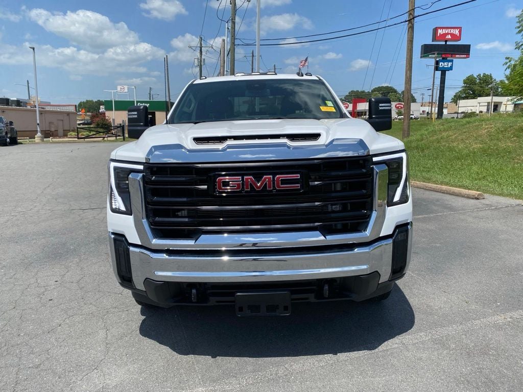 2024 GMC Sierra 3500HD Pro