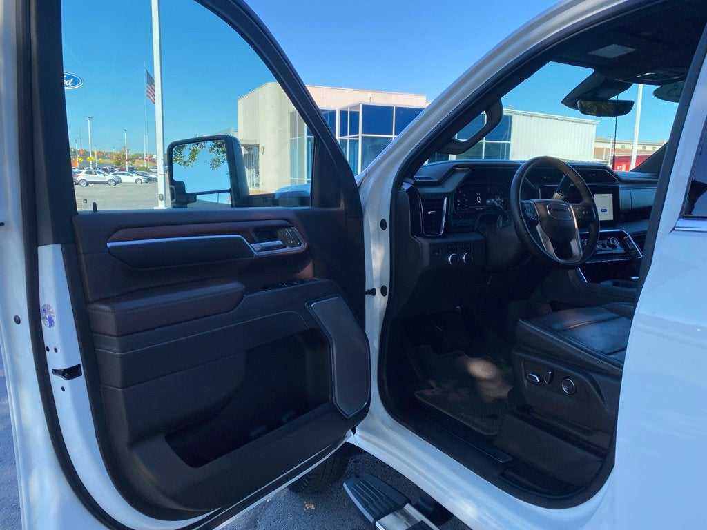 2025 GMC Sierra 3500HD Denali - RESERVE - 4WD - 6.6L V8 TURBODIESEL