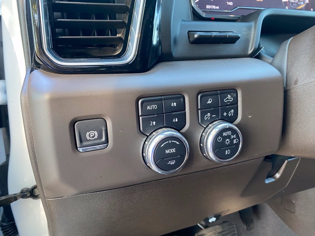 2025 GMC Sierra 3500HD Denali - RESERVE - 4WD - 6.6L V8 TURBODIESEL