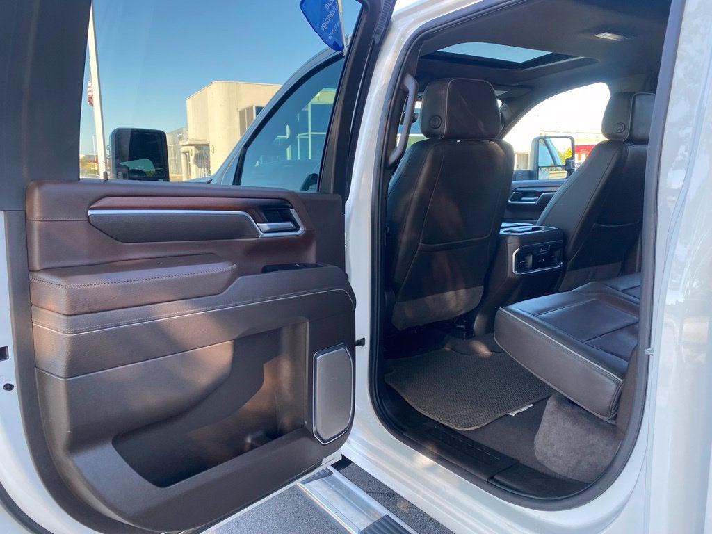2025 GMC Sierra 3500HD Denali - RESERVE - 4WD - 6.6L V8 TURBODIESEL