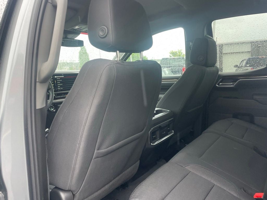 2025 GMC Sierra 1500 Elevation - V8 - X31 OFF ROAD
