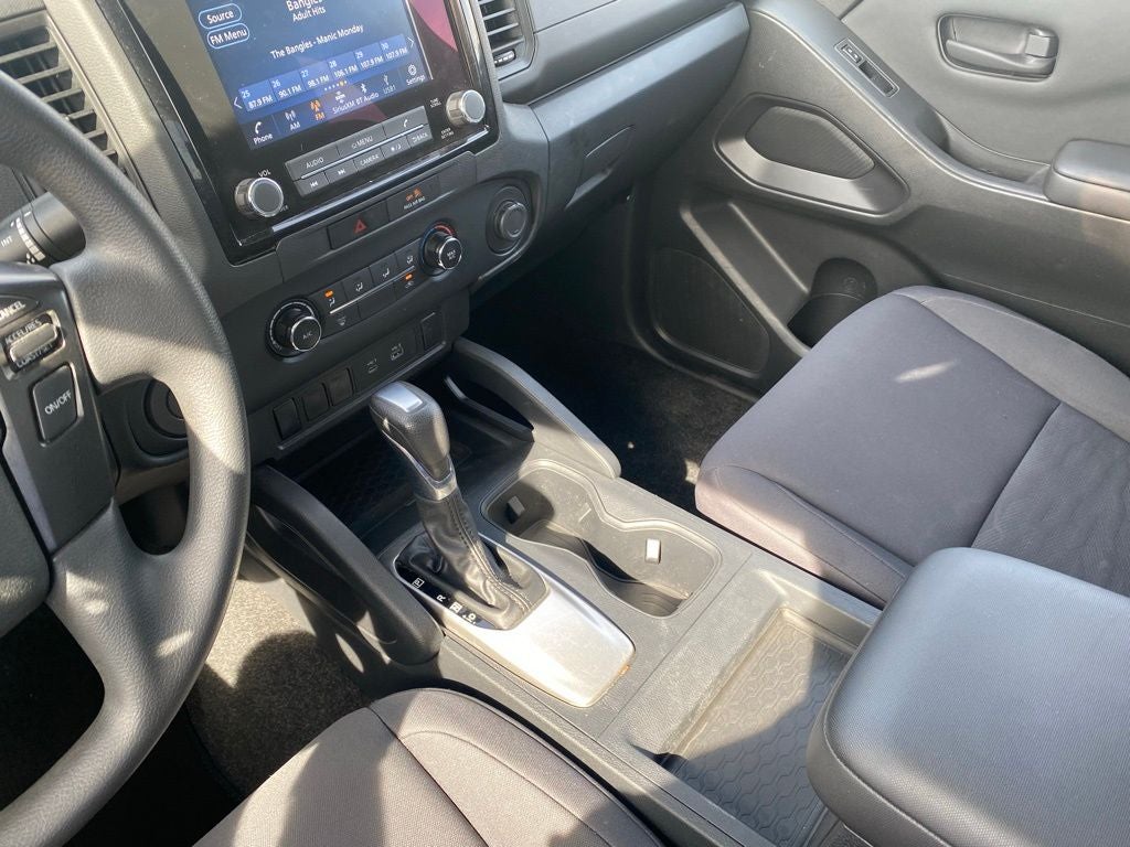 2022 Nissan Frontier S