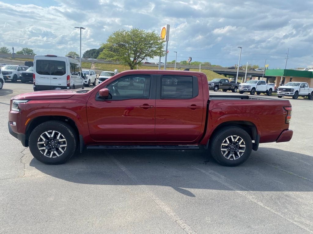 2024 Nissan Frontier SL