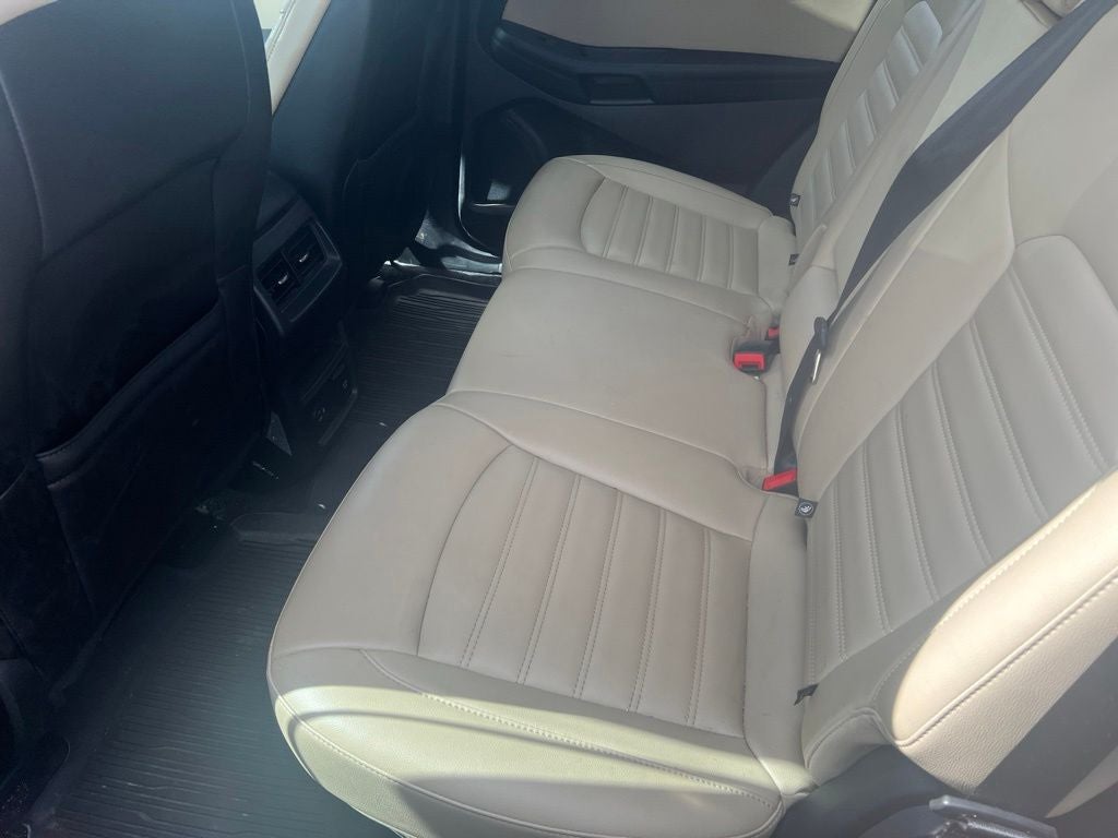2022 Ford Edge SEL