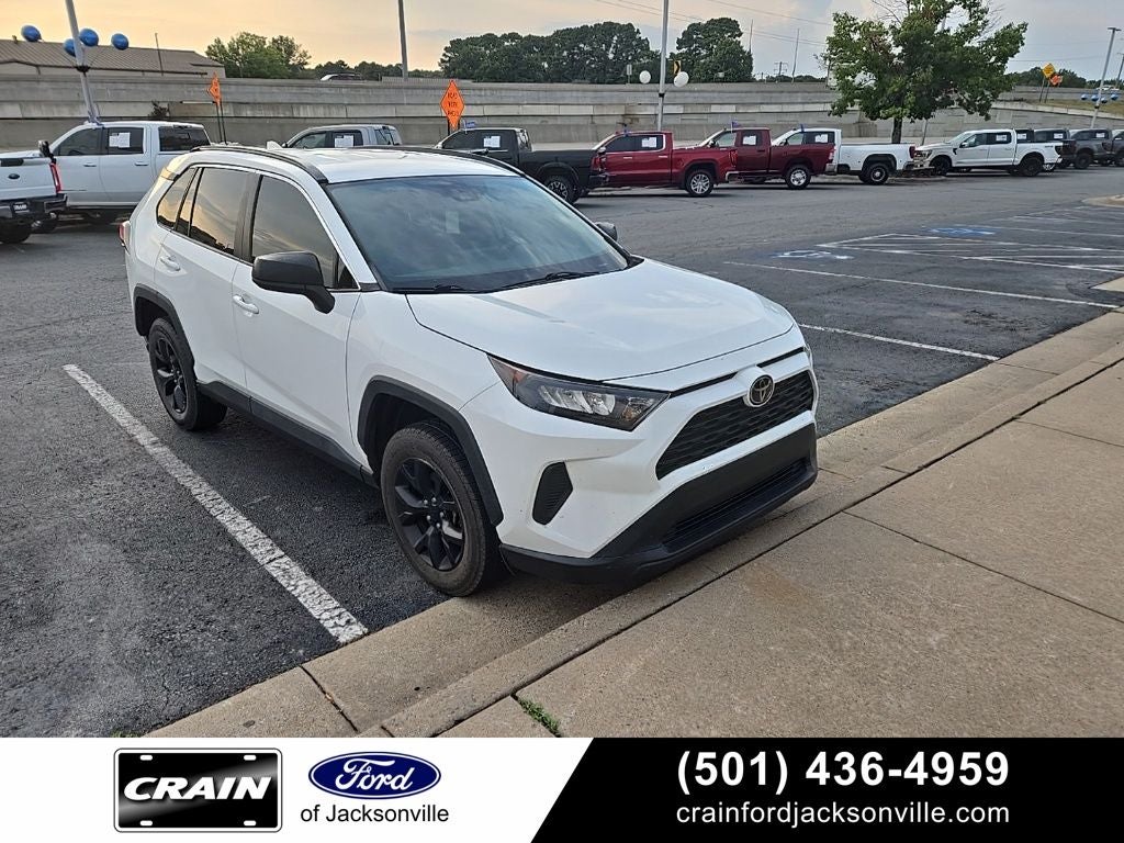 2021 Toyota RAV4 LE