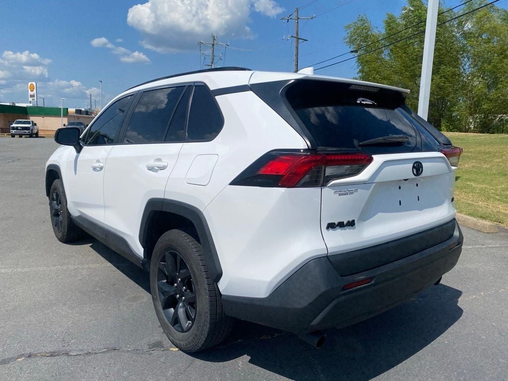 2021 Toyota RAV4 LE
