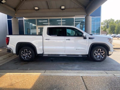 2025 GMC Sierra 1500 SLT - 2WD - LOW MILES - CLEAN CARFAX