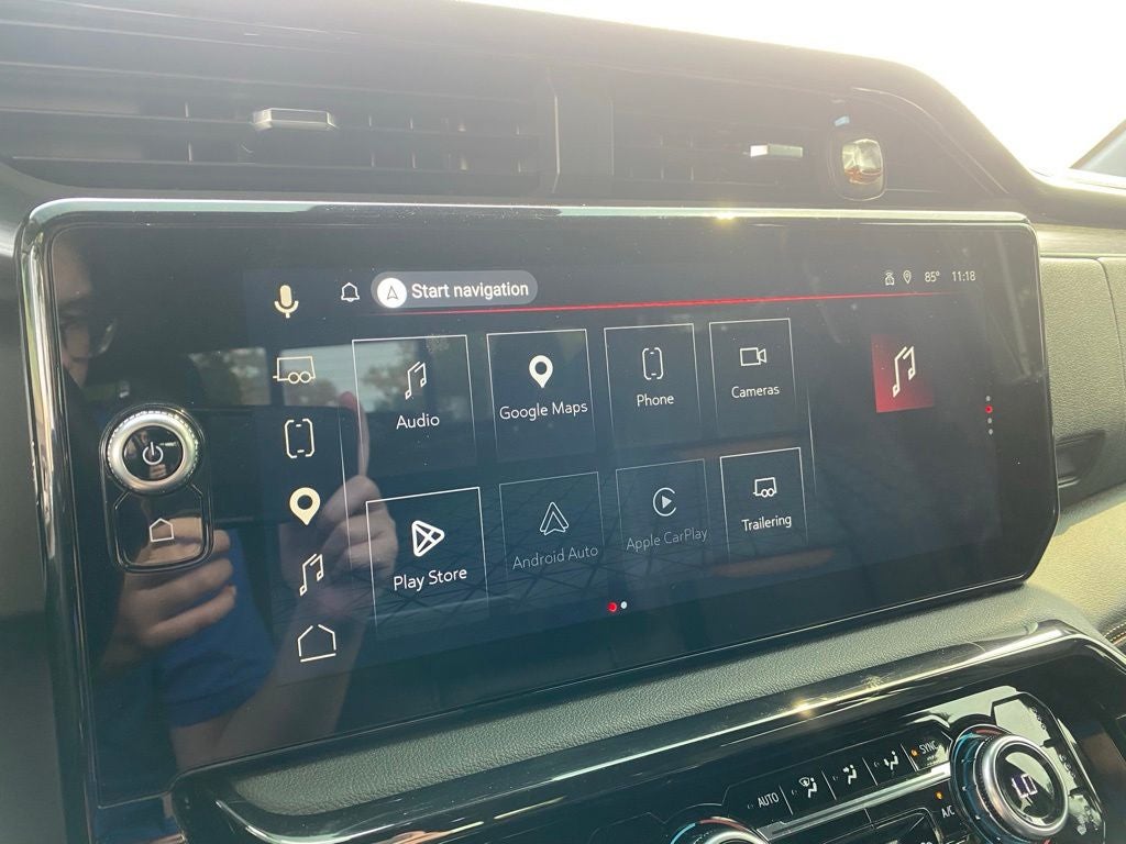 2025 GMC Sierra 1500 AT4 - TECH PKG - ONE OWNER - SUNROOF
