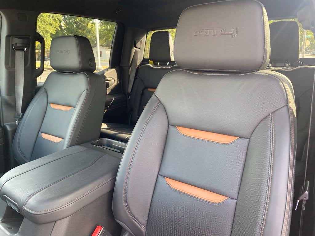 2025 GMC Sierra 1500 AT4 - 6.2L V-8 - TECHNOLOGY PACKAGE