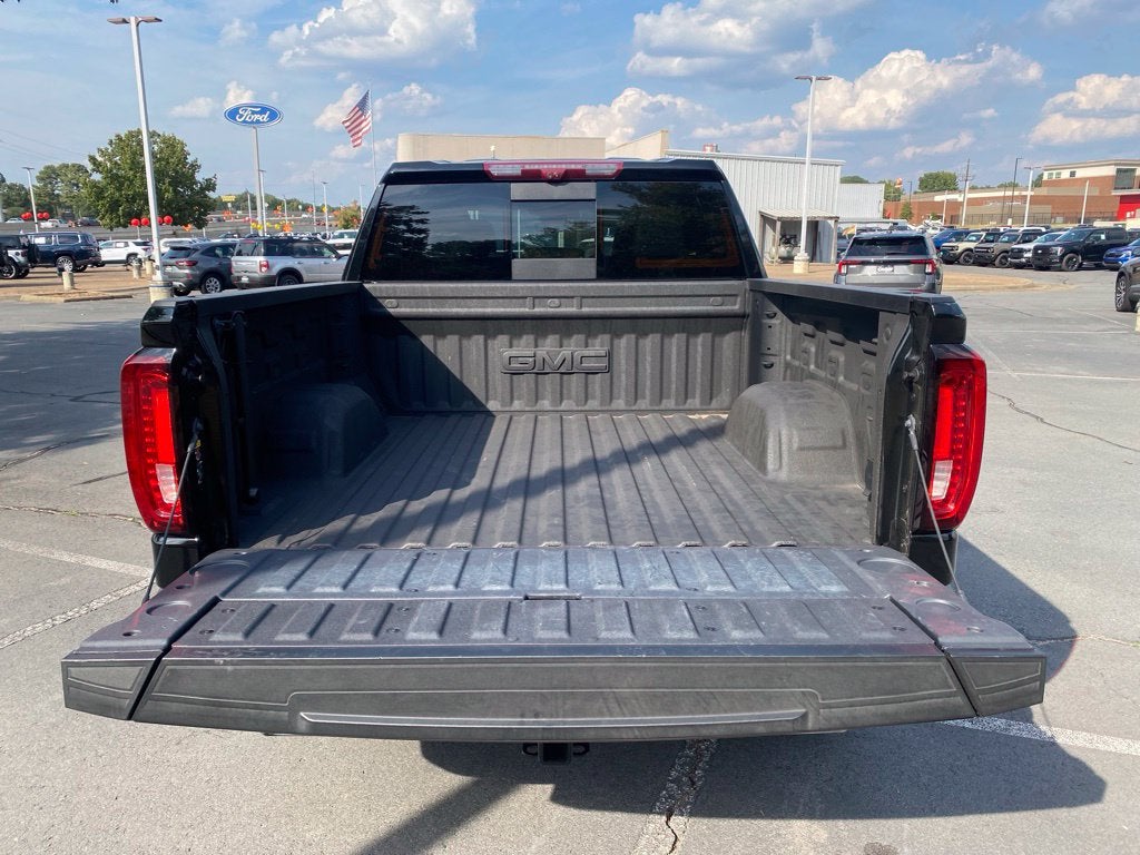 2025 GMC Sierra 1500 AT4 - 6.2L V-8 - TECHNOLOGY PACKAGE
