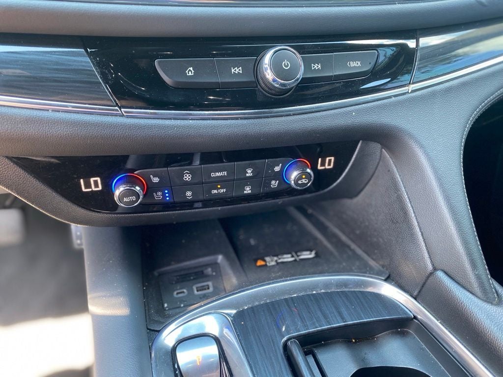 2024 Buick Enclave Premium Group - CLEAN CARFAX - ONE OWNER