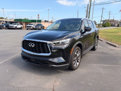 2023 INFINITI QX60 LUXE