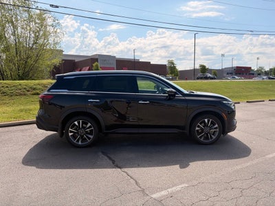 2023 INFINITI QX60 LUXE