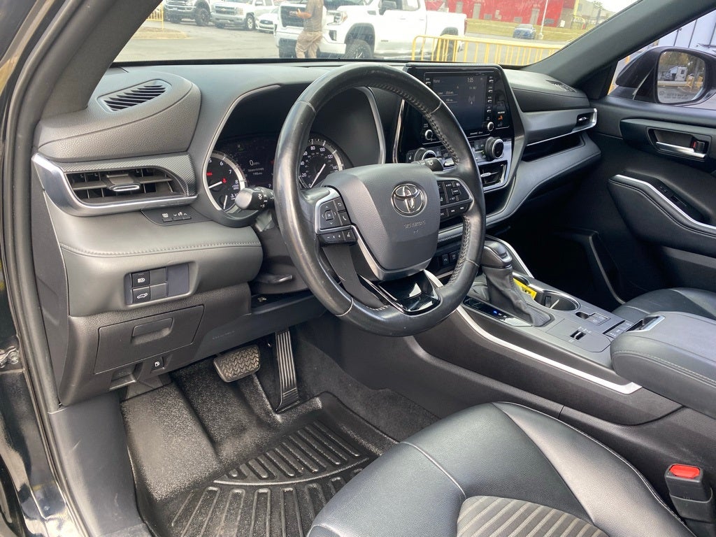 2021 Toyota Highlander XSE