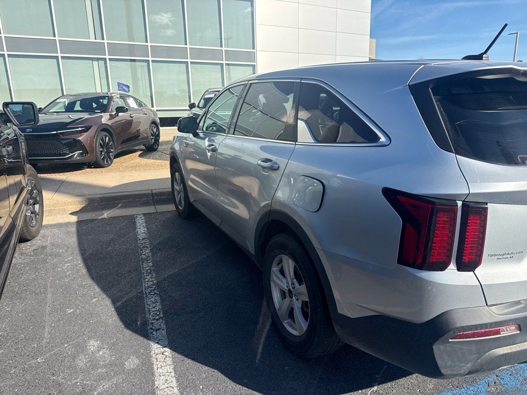 2021 Kia Sorento LX