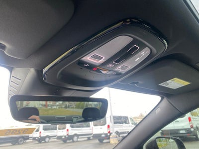 2023 Volvo S60 Recharge Plug-In Hybrid T8 Plus Black Edition