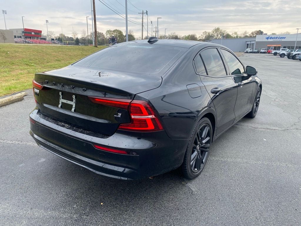 2023 Volvo S60 Recharge Plug-In Hybrid T8 Plus Black Edition