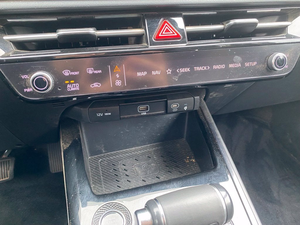 2026 Kia Niro SX