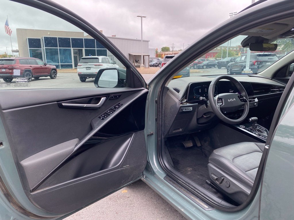 2026 Kia Niro SX