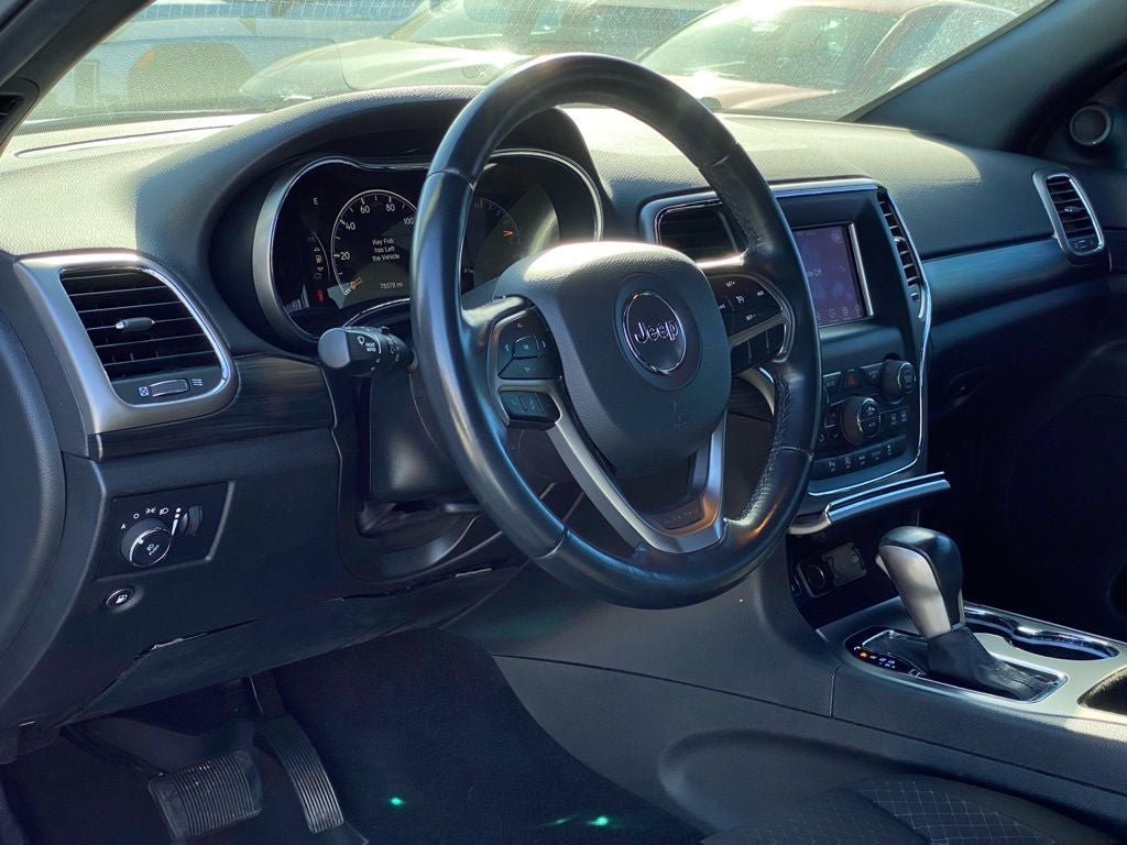 2020 Jeep Grand Cherokee Laredo E