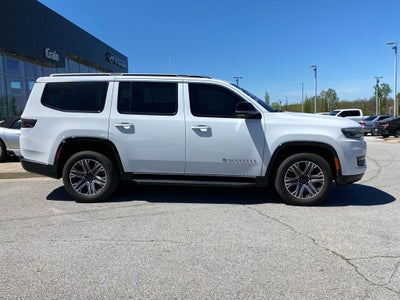 2024 Jeep Wagoneer Base