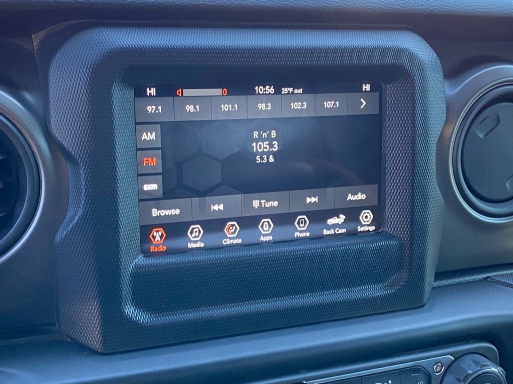 2022 Jeep Gladiator Willys