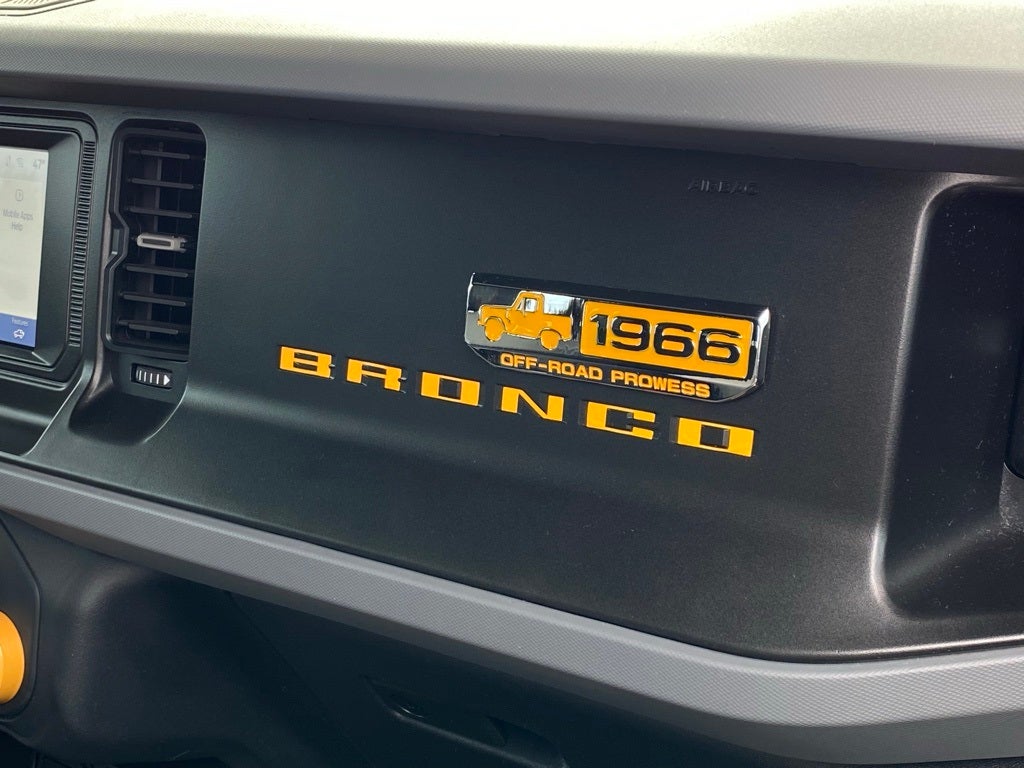 2022 Ford Bronco Base