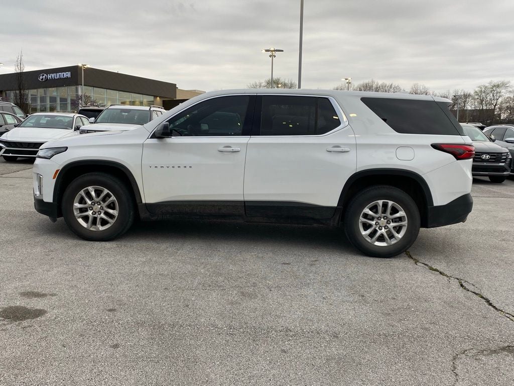2023 Chevrolet Traverse LS
