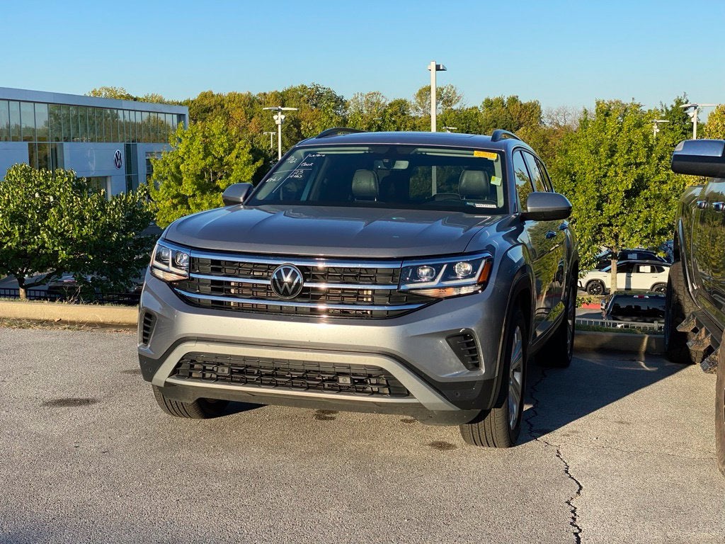 2023 Volkswagen Atlas 3.6L V6 SE w/Technology