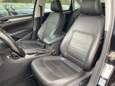 2020 Volkswagen Passat 2.0T SE