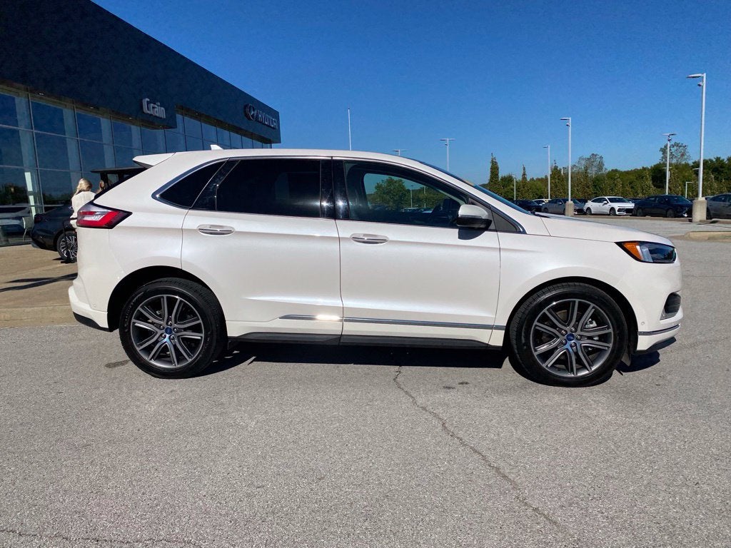 2019 Ford Edge Titanium