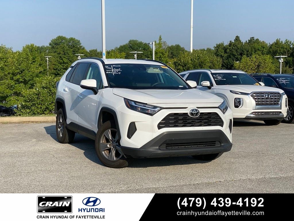 2024 Toyota RAV4 XLE