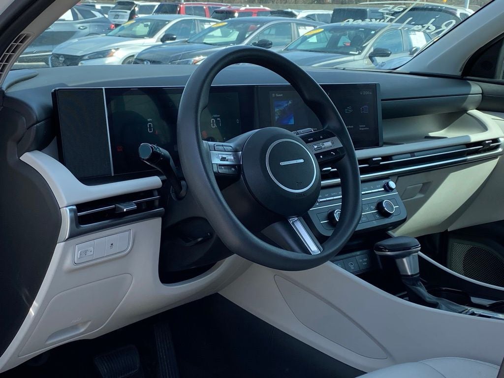 2025 Hyundai Tucson SE