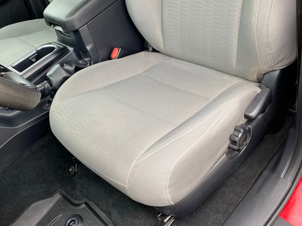 2018 Toyota Tacoma SR V6