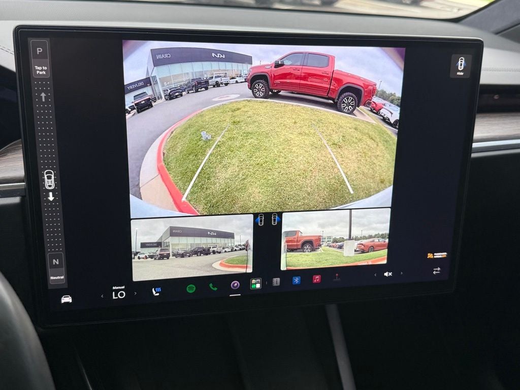 2022 Tesla Model X Base