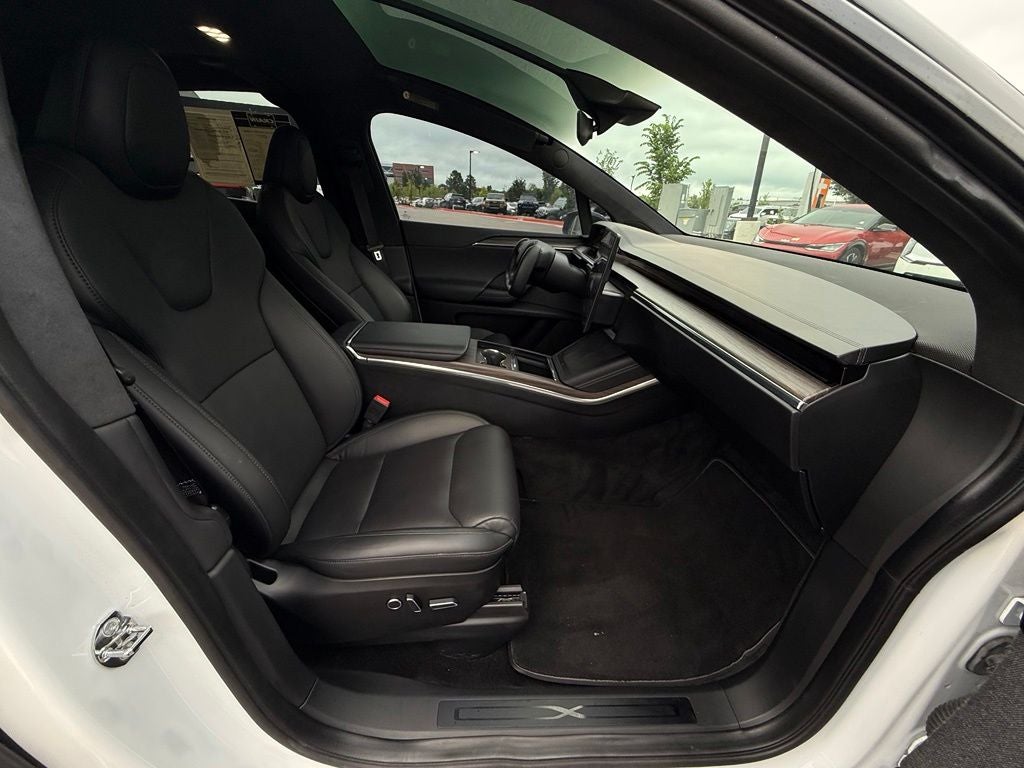 2022 Tesla Model X Base