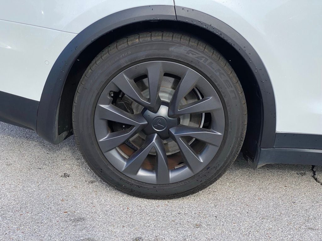 2022 Tesla Model X Base