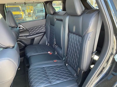 2023 Mitsubishi Outlander SEL