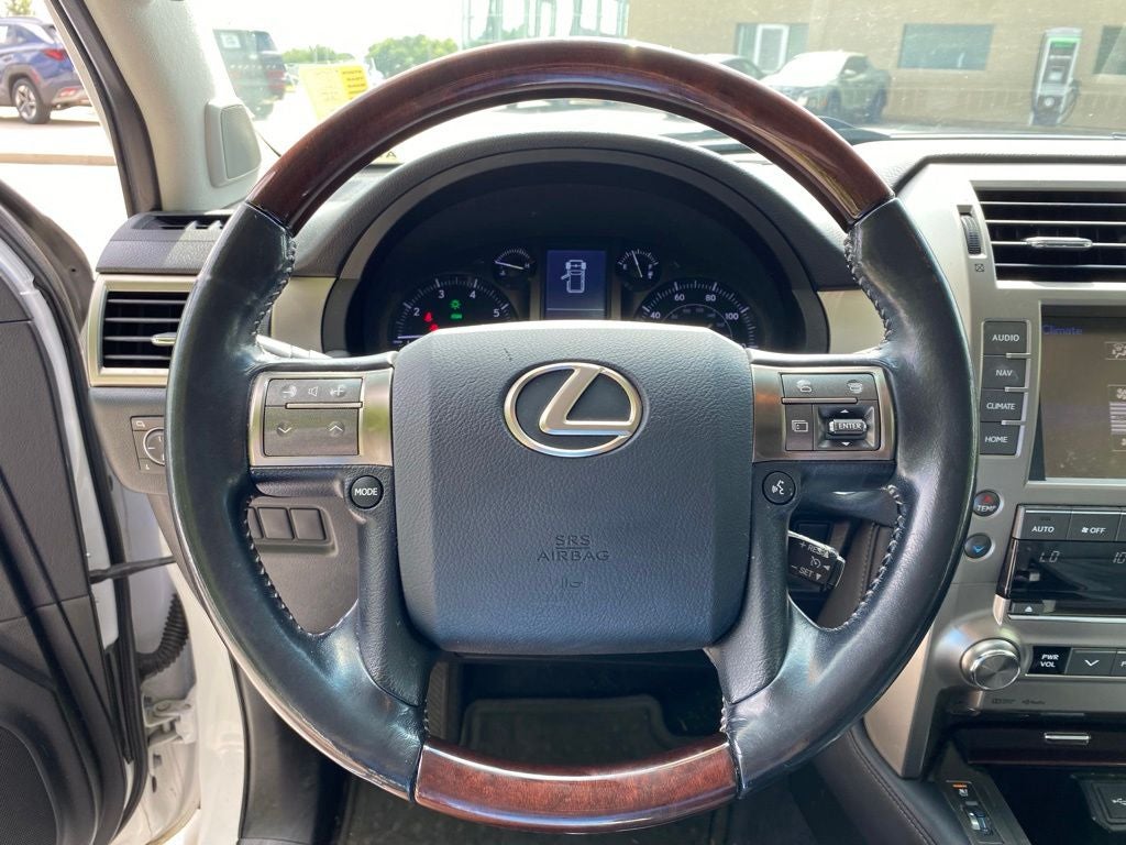 2017 Lexus GX 460