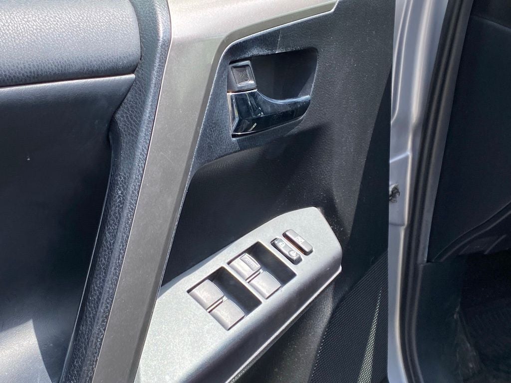 2018 Toyota RAV4 Hybrid XLE