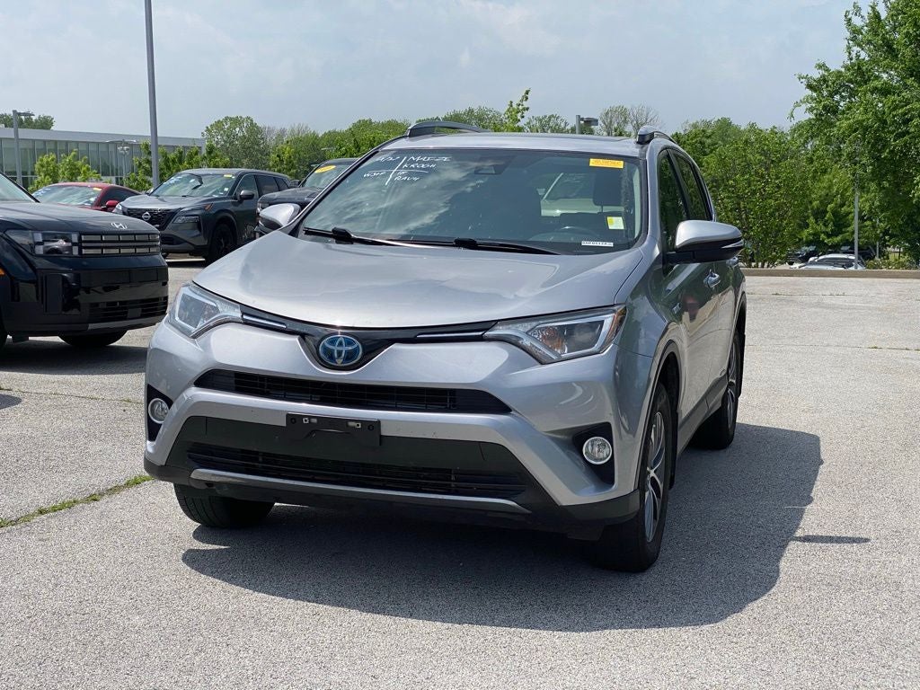 2018 Toyota RAV4 Hybrid XLE