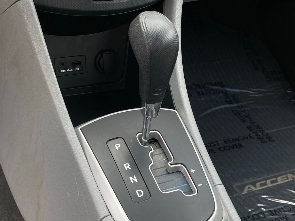 2012 Hyundai Accent GLS