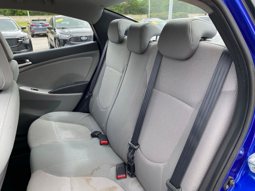 2012 Hyundai Accent GLS