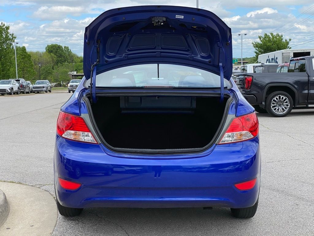 2012 Hyundai Accent GLS