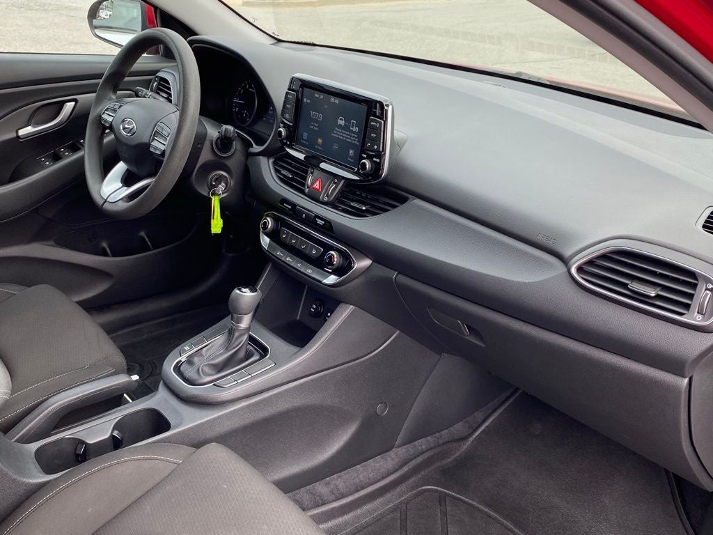 2020 Hyundai Elantra GT Base