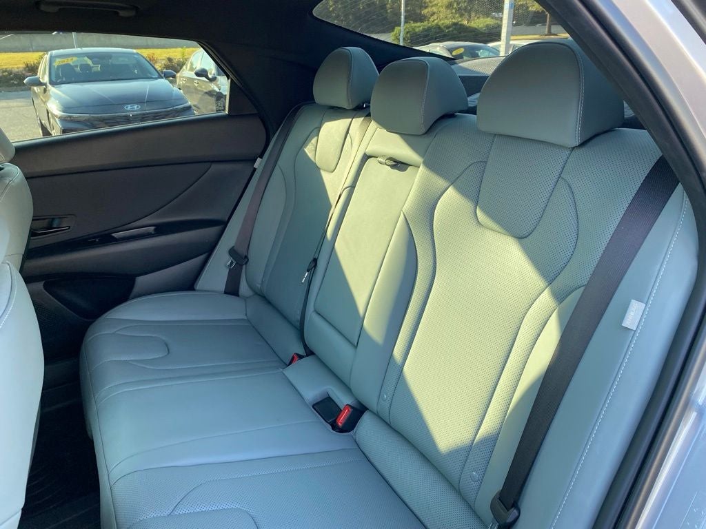 2026 Hyundai Elantra Hybrid Limited