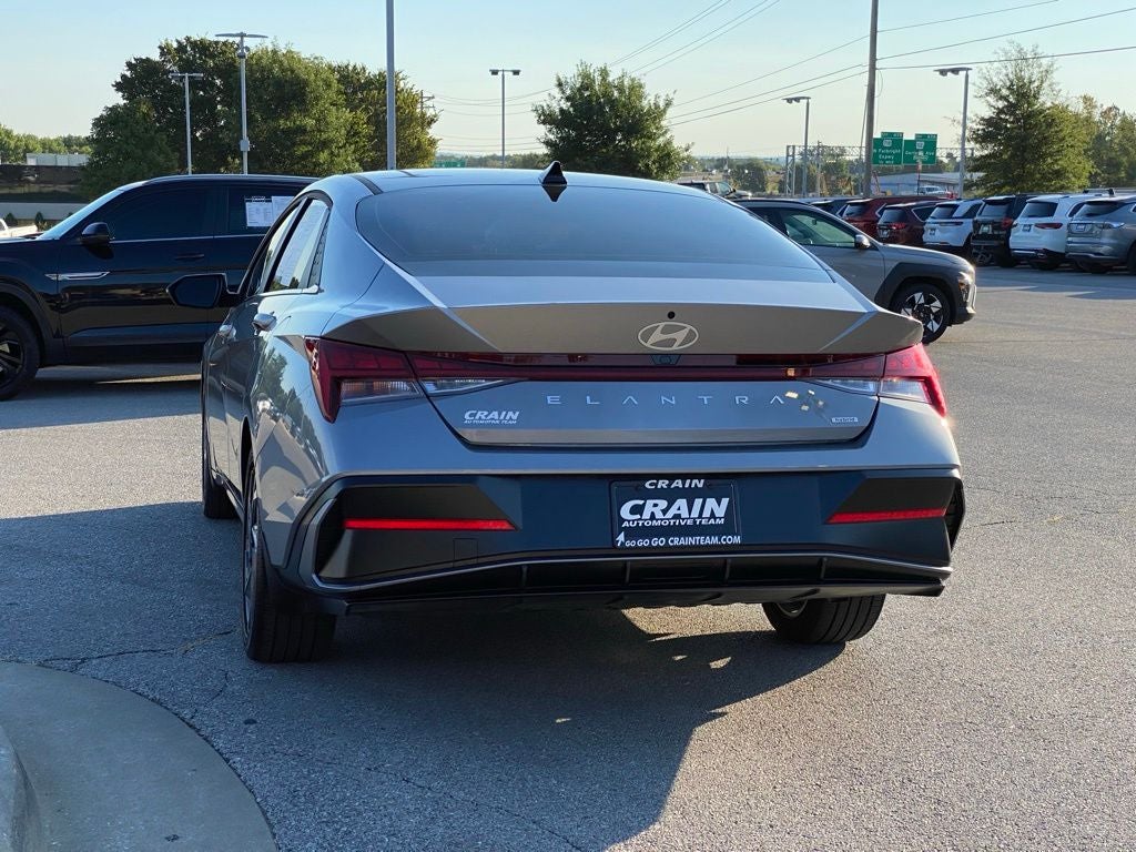 2026 Hyundai Elantra Hybrid Limited
